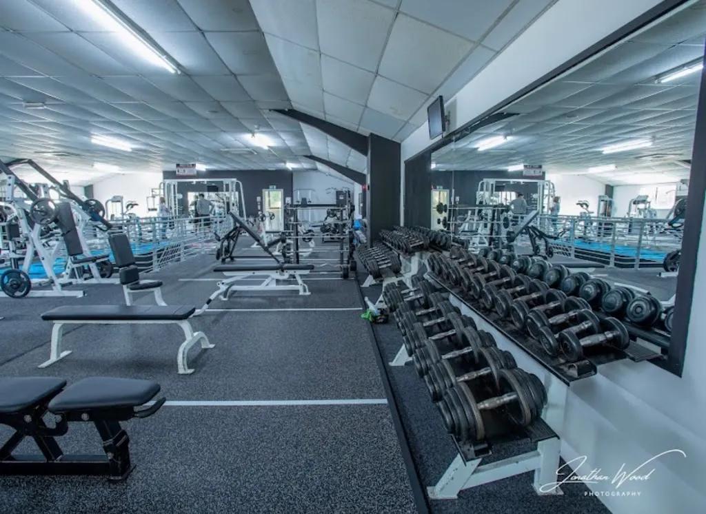 Pro Bodies Health & Fitness 24/7 featured image